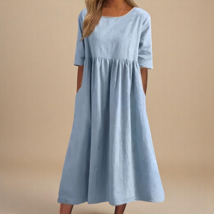 SOFIA | FLATTERING DRESS