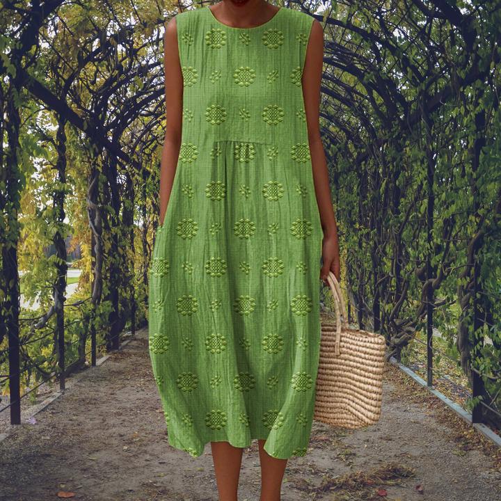 MAYA | ELEGANT SLEEVELESS DRESS WITH POCKETS