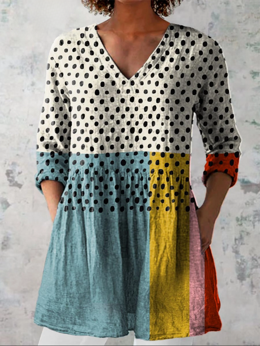 VALERIE | ELEGANT TUNIC WITH V-NECK