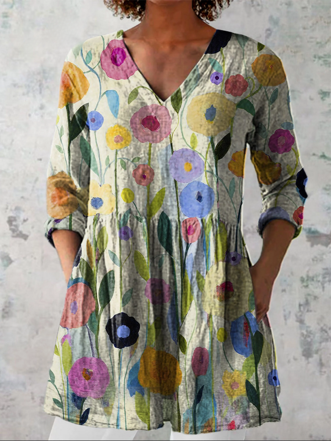 LOUISE | ELEGANT TUNIC WITH V-NECK