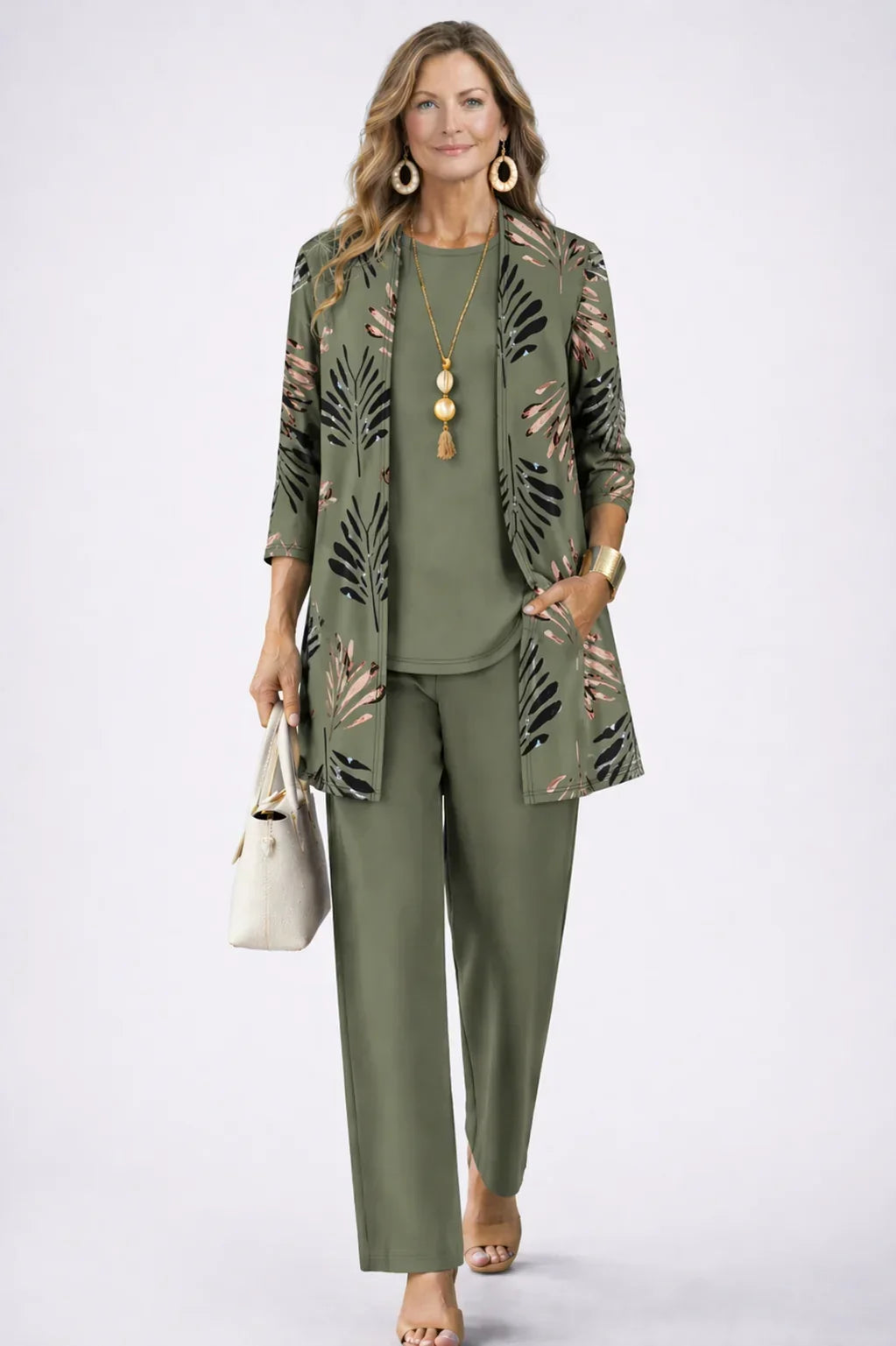MARGARET | ELEGANT THREE-PIECE SET (12 PRINTS)