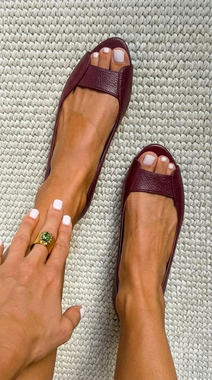 ADELINA | CHIC COMFORT GOLDEN SANDALS
