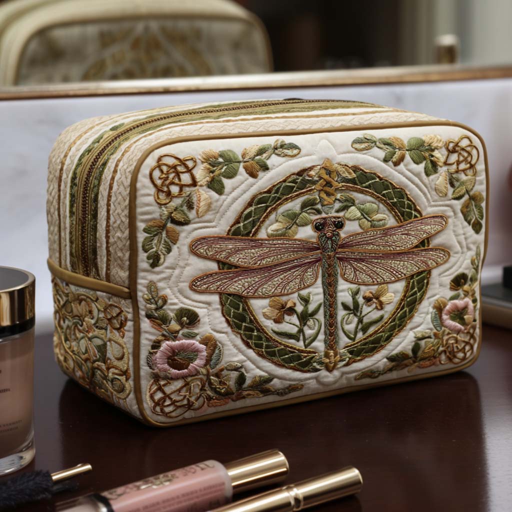 MYSTIC DANCER | QUILTED MAKE-UP BAG