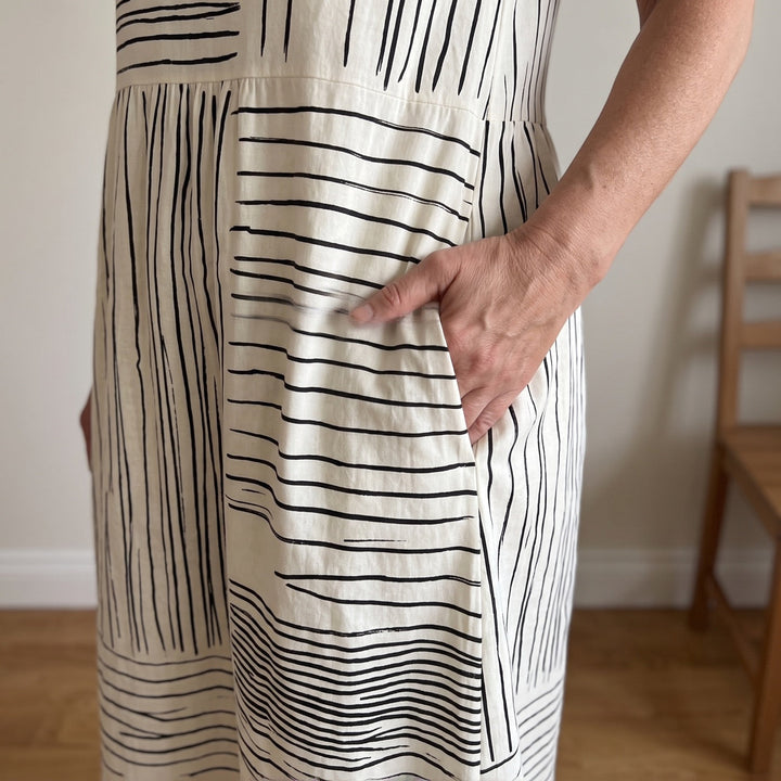 RINA | PRINTED MIDI DRESS
