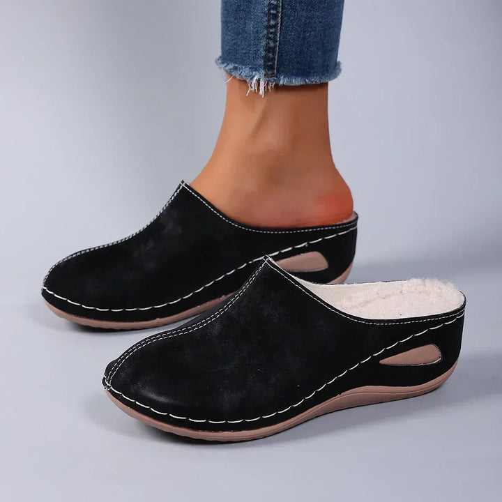 CARELLE | COSY ORTHOPAEDIC SLIPPERS