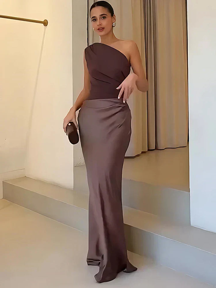 LUNA | MAXI DRESS WITH A GILT IN SATIN