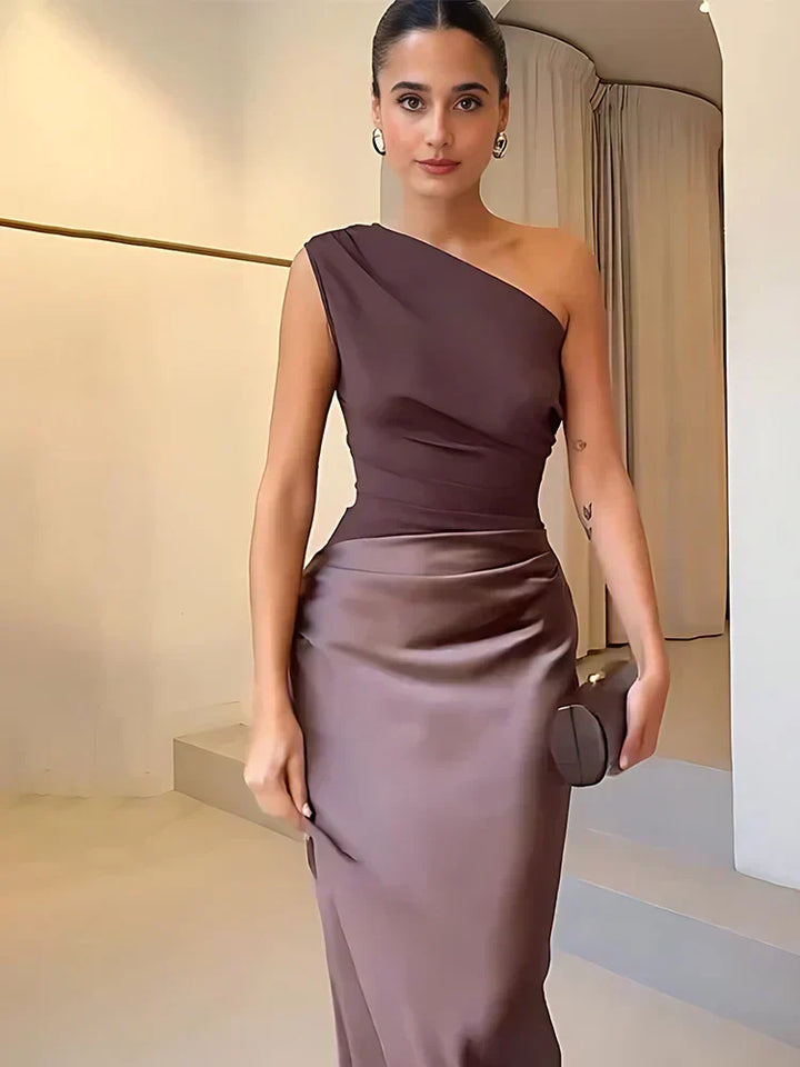 LUNA | MAXI DRESS WITH A GILT IN SATIN