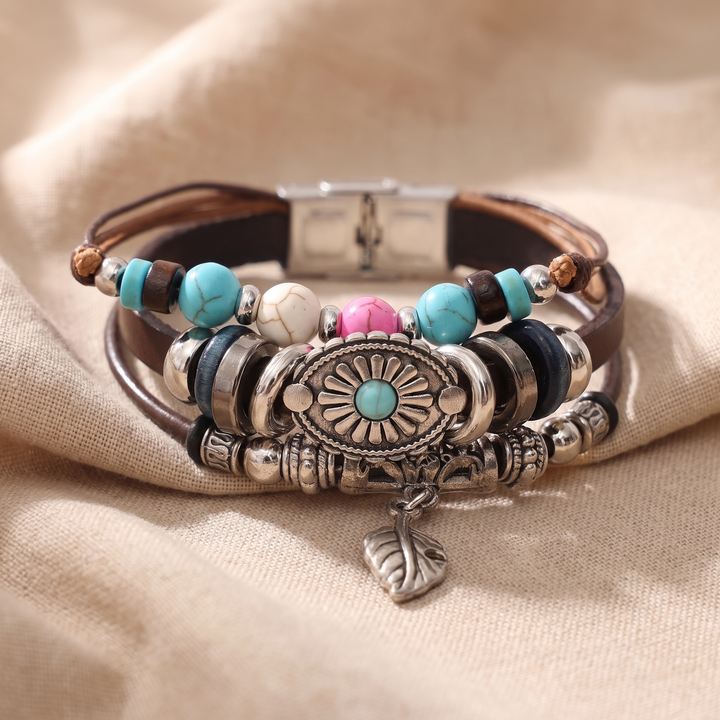 OPHELIA | TURQUOISE CONCHO FAUX LEATHER BRACELET