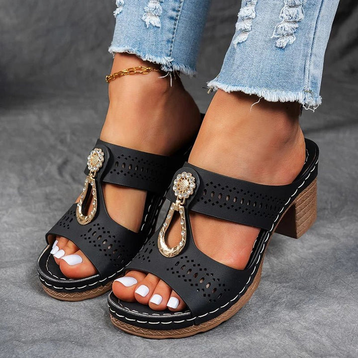 WANDA | CHIC AND COMFORTABLE ORTHOPEDIC SANDALS