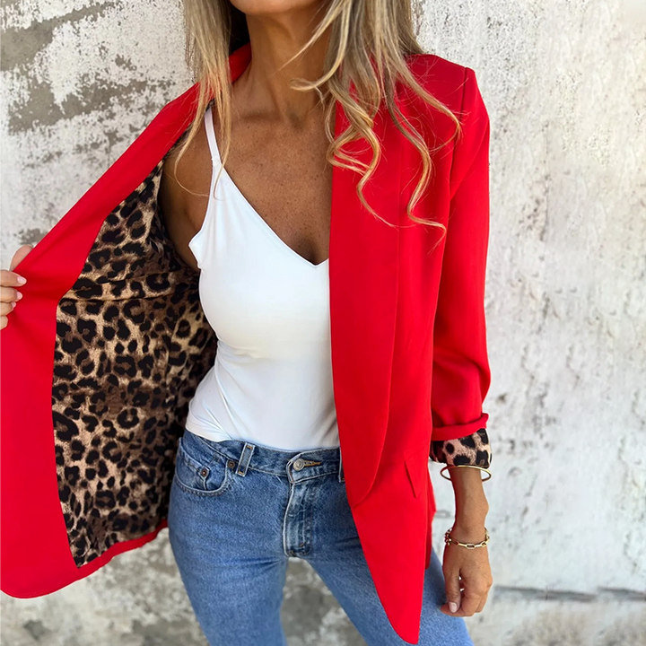 KATHY | STYLISH AND COMFORTABLE BLAZER