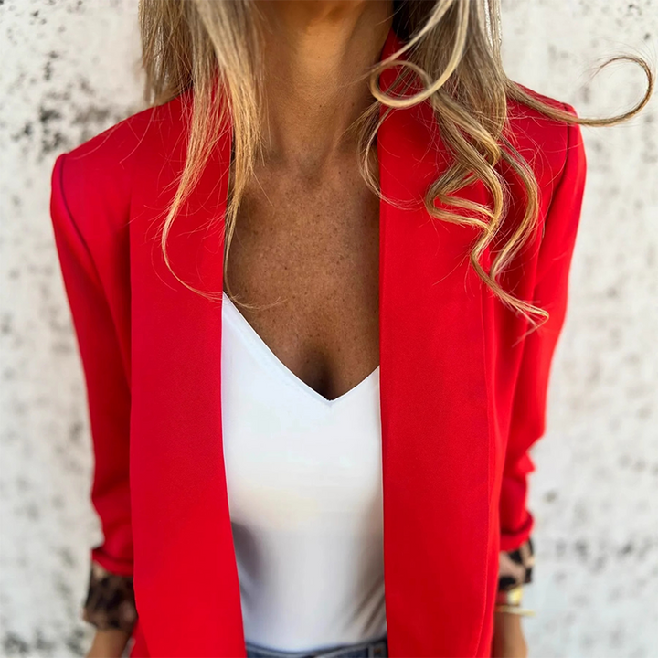 KATHY | STYLISH AND COMFORTABLE BLAZER